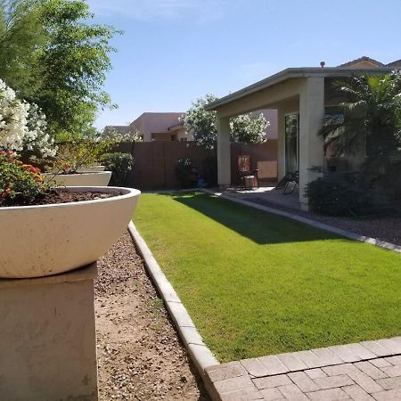 Phoenix Home Near Freeways And Airport 外观 照片