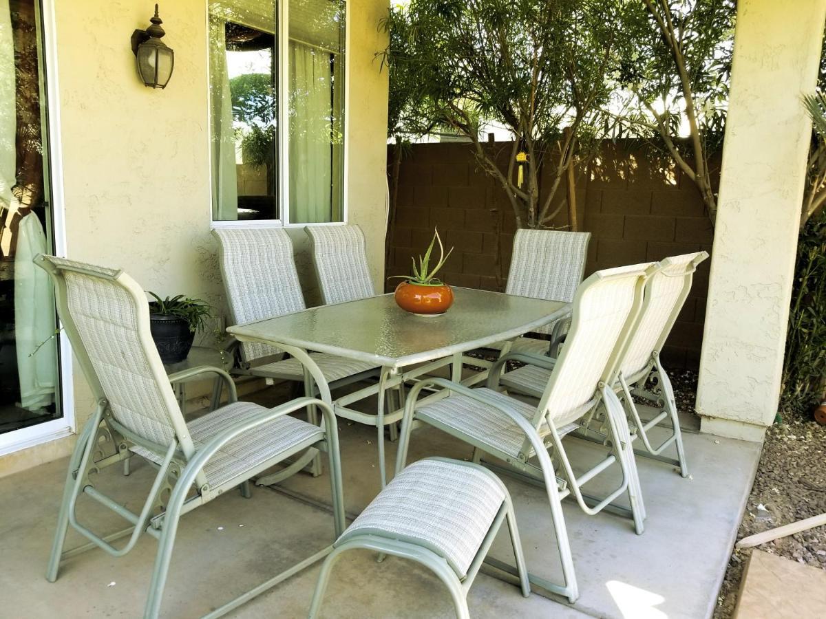 Phoenix Home Near Freeways And Airport 外观 照片